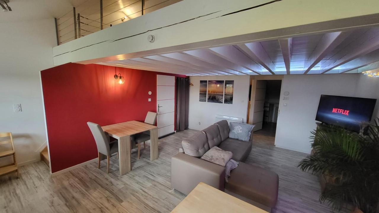 Gite Moderne Et Calme Moncel-sur-Seille Exteriör bild
